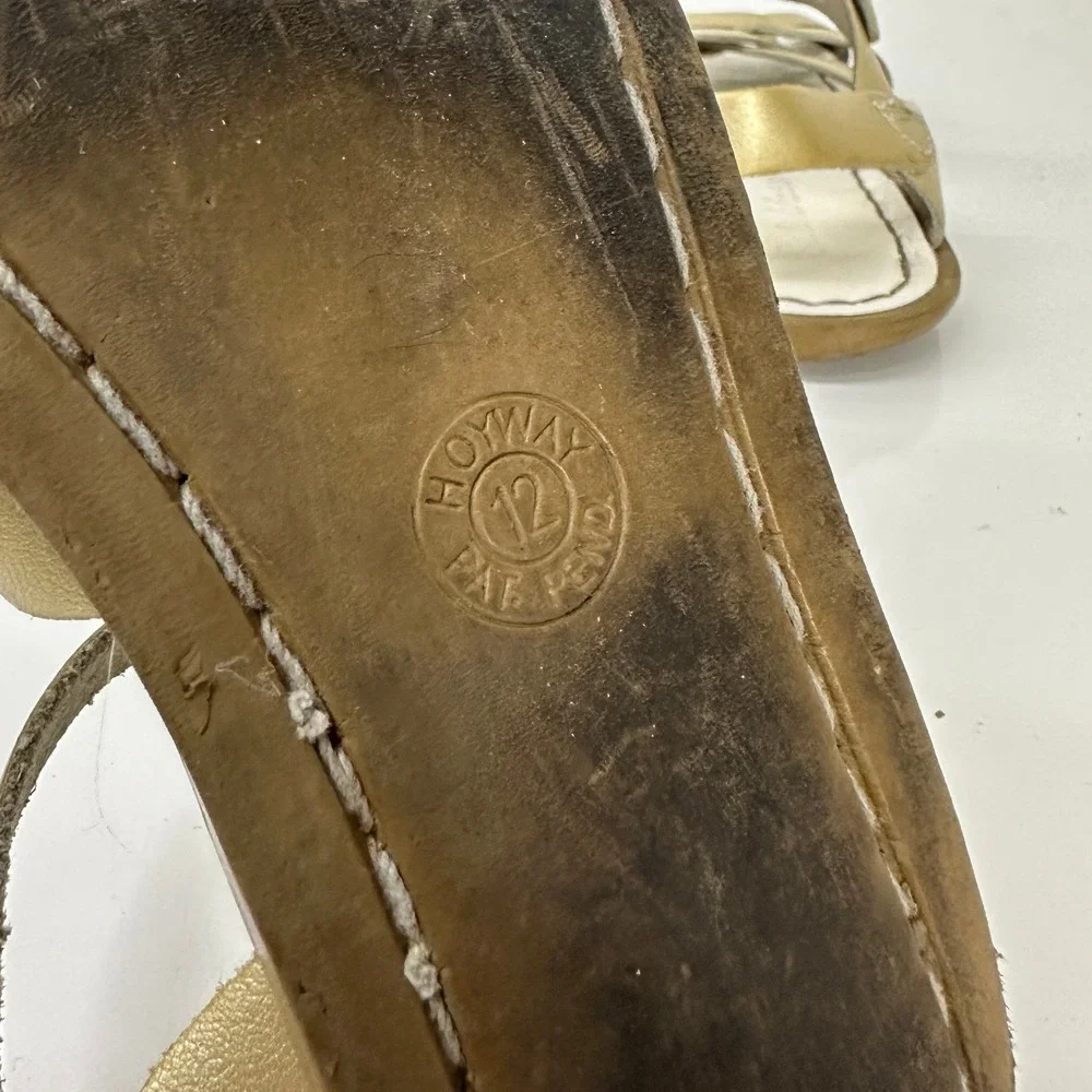 Salt Water Sandals Gold Metallic Leather Original / Girls 12
